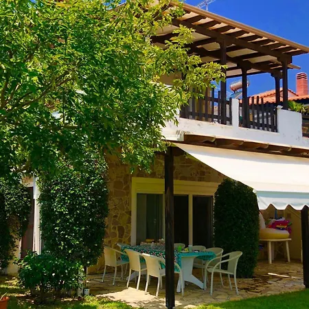Villa Seaside Karianí